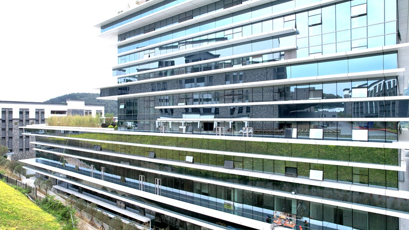 Steel Curtain Reflects Zunyi, Precious Liquor Builds Brilliance "- Jinwei New Materials Empower Guizhou Precious Liquor Building to Cast a New Landmark