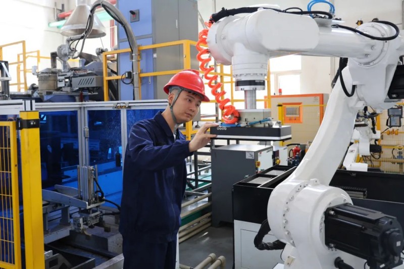 追光者丨刘礼雄：助力构建贵金属循环经济新生态